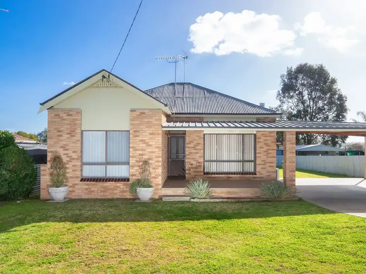 116 East Street, Cartwrights Hill NSW 2650