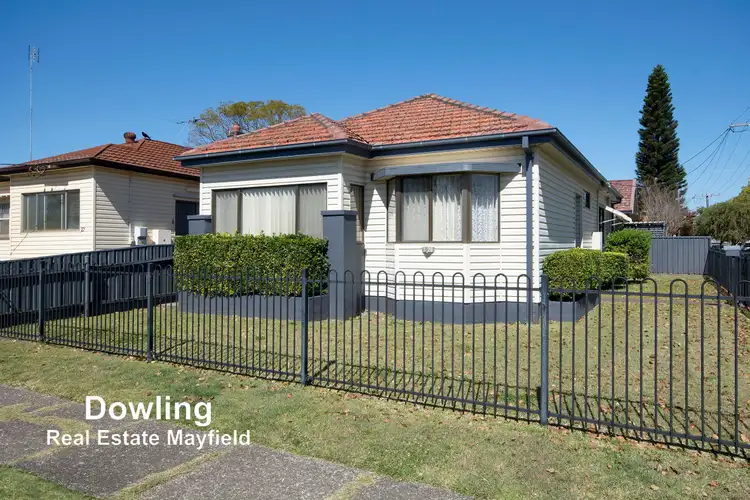 29 Boreas Road, Hamilton North NSW 2292