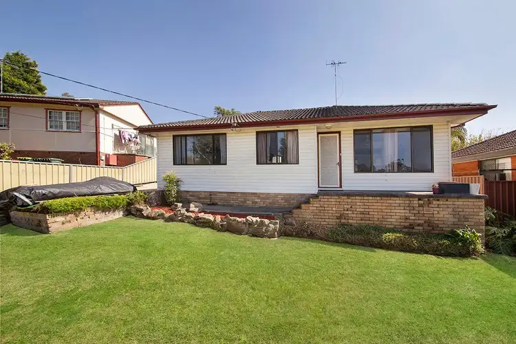 21 Pambula Road, Engadine NSW 2233