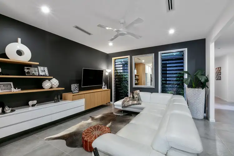 Sixth view of Homely semi-detached listing, 1/17 Kononda Court, Mooloolaba QLD 4557