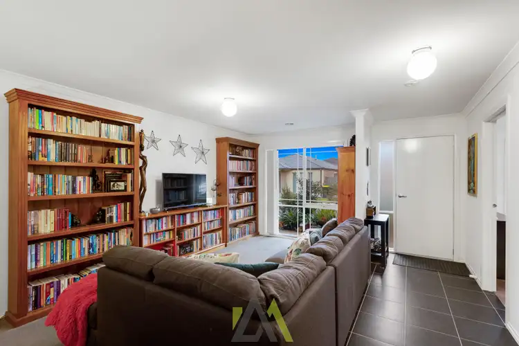 Fourth view of Homely unit listing, 8 Leeds Place, Langwarrin VIC 3910