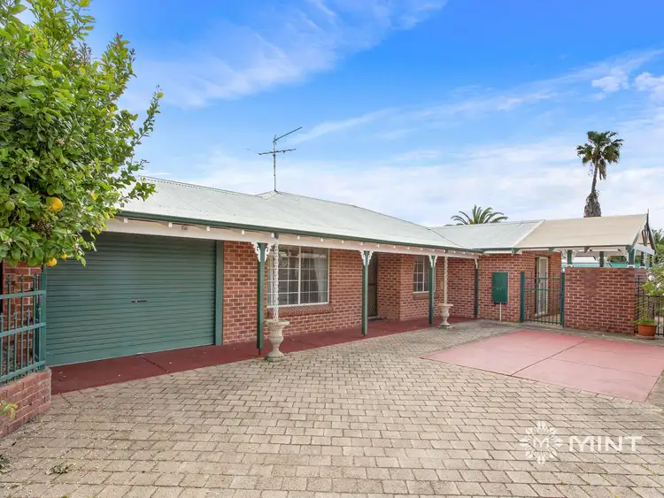 87A Adrian Street, Palmyra WA 6157