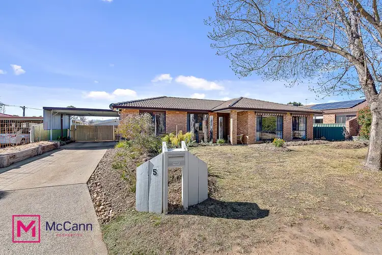 5 Trickett Place, Isabella Plains ACT 2905