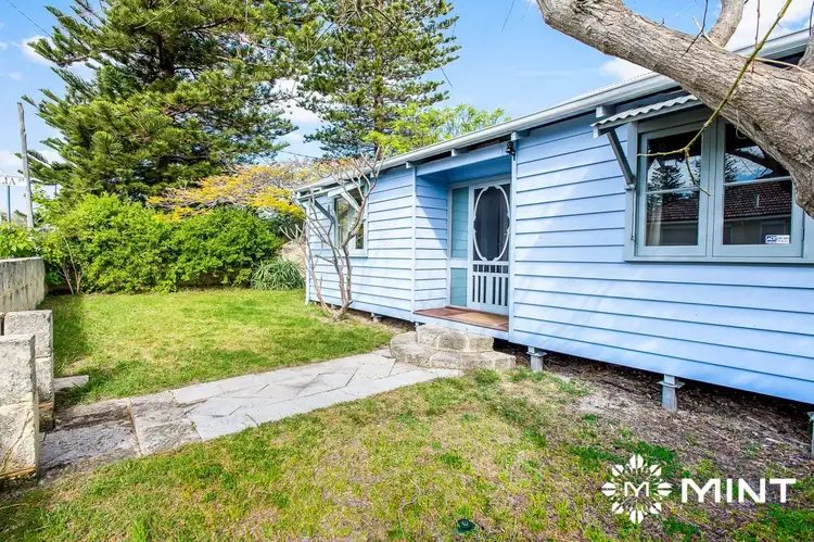 21 Commercial Street, South Fremantle WA 6162
