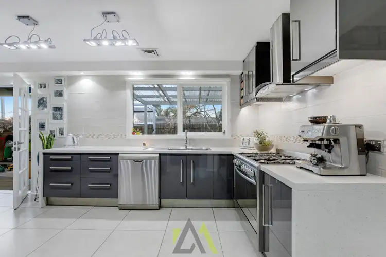 Fifth view of Homely house listing, 8 Claire Court, Langwarrin VIC 3910