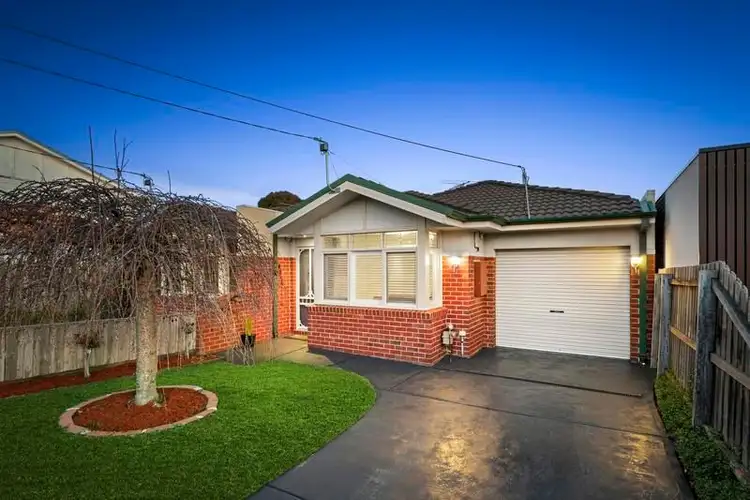 Main view of Homely unit listing, 10 Raleigh Grove, Essendon North VIC 3041