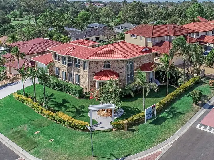 132 Delaney Circuit, Carindale QLD 4152