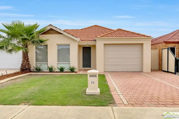 24 Edenbrooke Terrace, Clarkson WA 6030