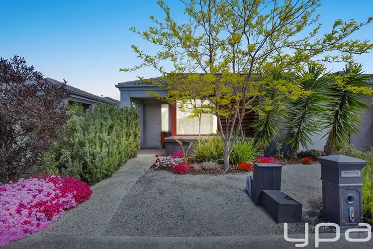 7 Foxall Walk, Point Cook VIC 3030