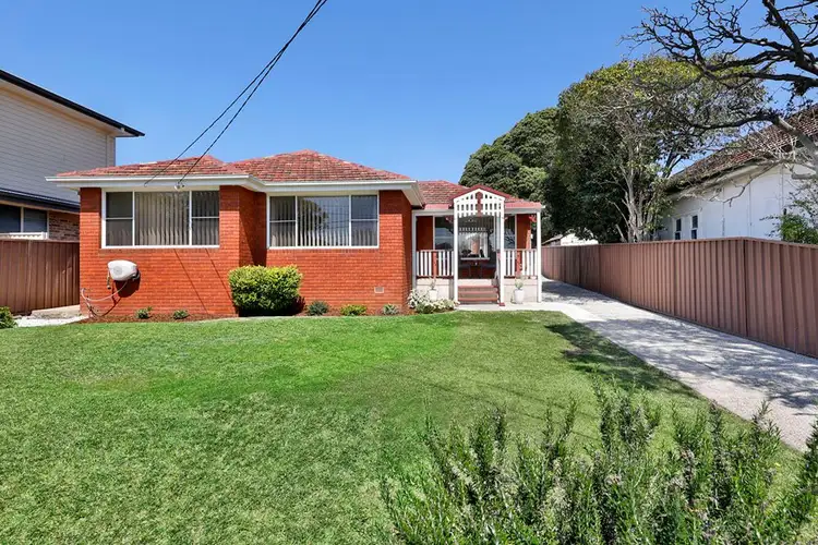 12 Gilmore Avenue, Kirrawee NSW 2232