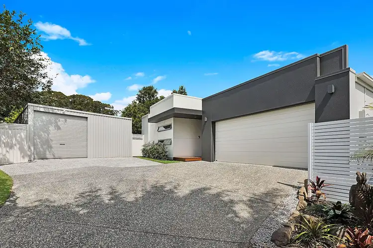 9 Cockatoo Crescent, Forest Glen QLD 4556