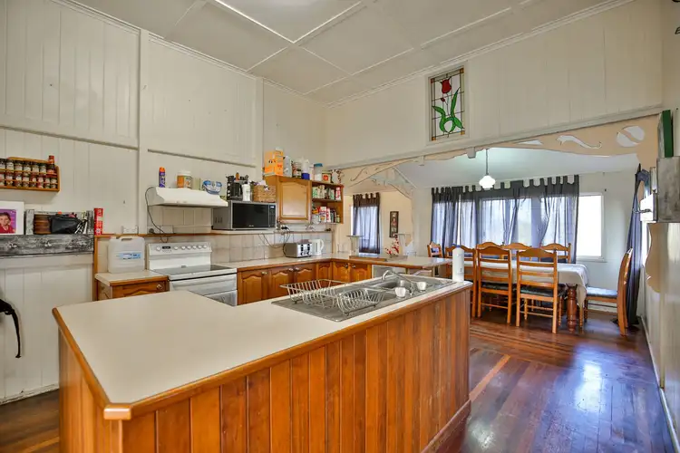 Fifth view of Homely rural property listing, 810 Elliott Heads Road, Windermere QLD 4670
