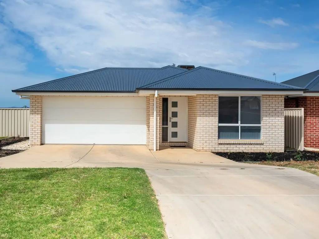 Main view of Homely house listing, 37 Cootamundra Boulevarde, Gobbagombalin NSW 2650