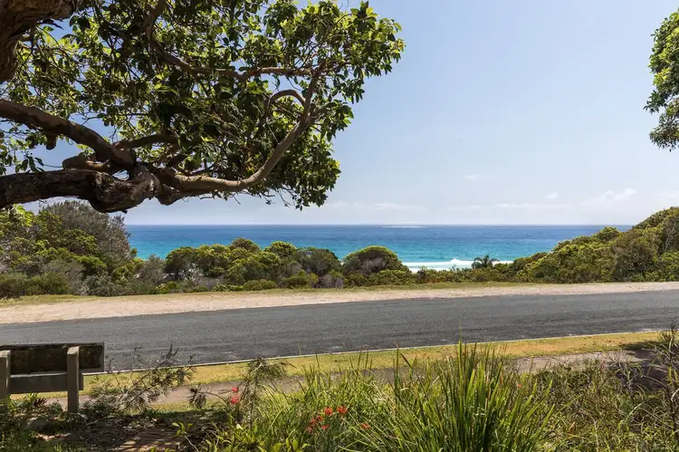 Main view of Homely unit listing, 3/4 Timbin Road, Point Lookout QLD 4183