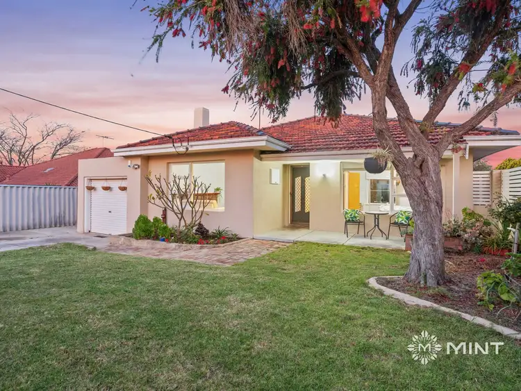 52 Carrington Street, Palmyra WA 6157