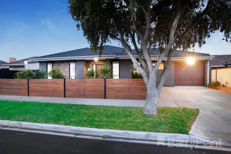 2a Daley Street, Sunshine West VIC 3020