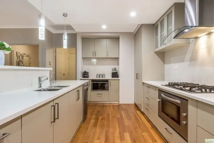 Fifth view of Homely house listing, 6 Caravel Approach, Jindalee WA 6036