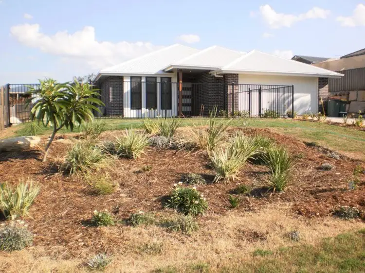 15 Andrews Drive, Gatton QLD 4343
