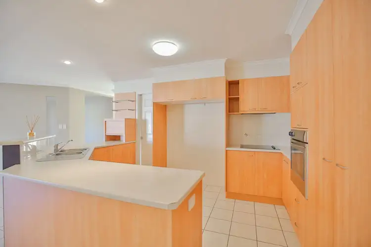 Sixth view of Homely house listing, 18 Chancellor Drive, Avenell Heights QLD 4670