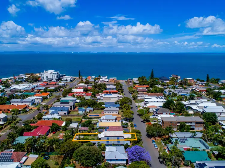 28 Queen Street, Scarborough QLD 4020