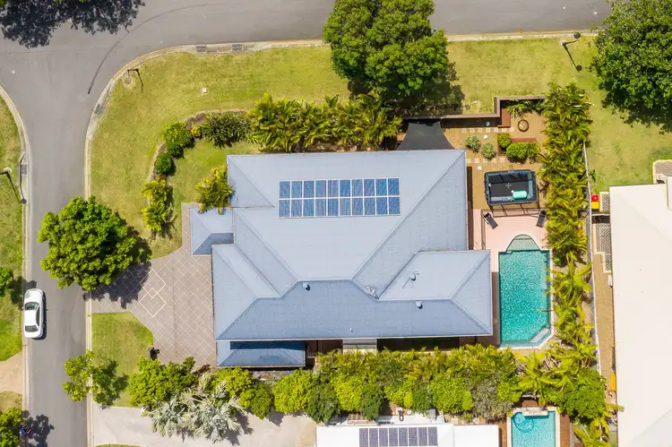 Fourth view of Homely house listing, 2 Welumba Close, Pacific Pines QLD 4211