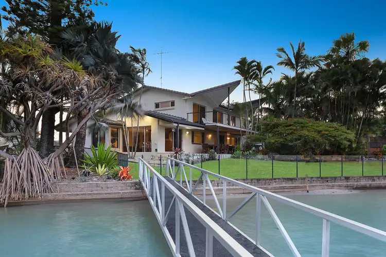 1 Waringa Court, Minyama QLD 4575