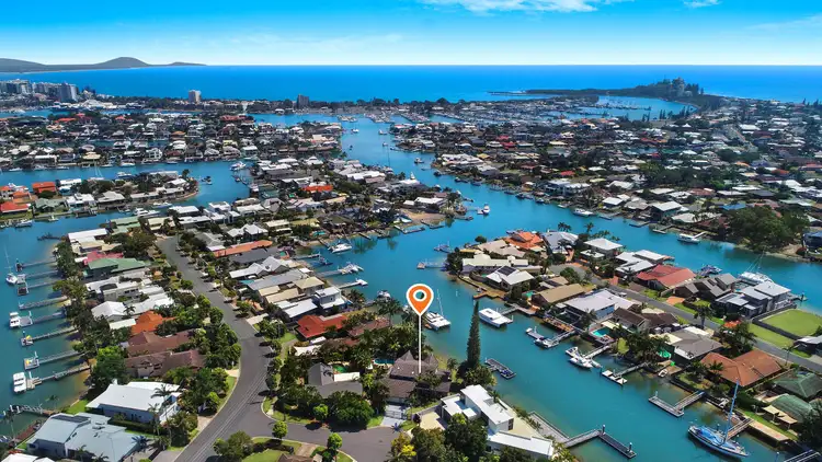 Second view of Homely house listing, 1 Waringa Court, Minyama QLD 4575