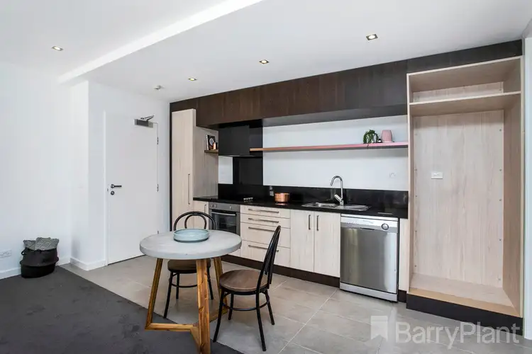 Third view of Homely apartment listing, 2/8 Crefden Street, Maidstone VIC 3012