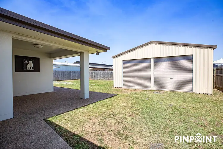 8 Ashton Place, Ooralea QLD 4740