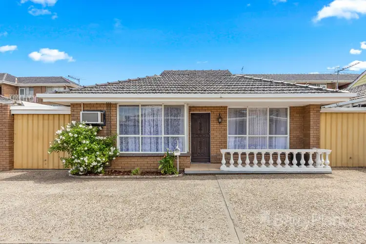 Main view of Homely unit listing, 10/3 King Edward Avenue, Albion VIC 3020