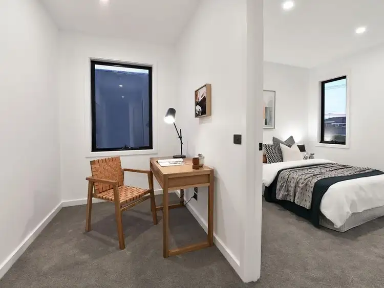 Sixth view of Homely townhouse listing, 17 Craig Street, Keilor East VIC 3033