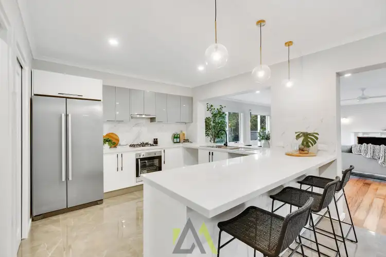 Fourth view of Homely house listing, 2 Maretimo Court, Frankston South VIC 3199