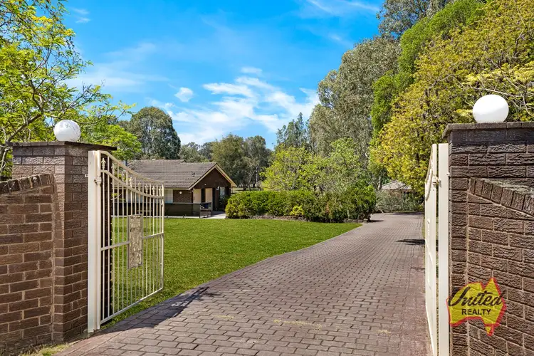 4 Goodsir Close, Rossmore NSW 2557