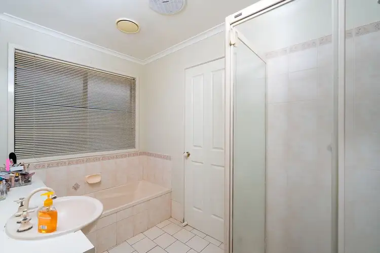 Fifth view of Homely house listing, 2 Boree Avenue, Forest Hill NSW 2651