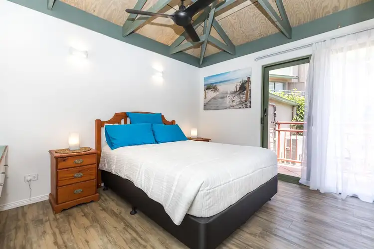 15/4-10 Kennedy Drive, Point Lookout QLD 4183