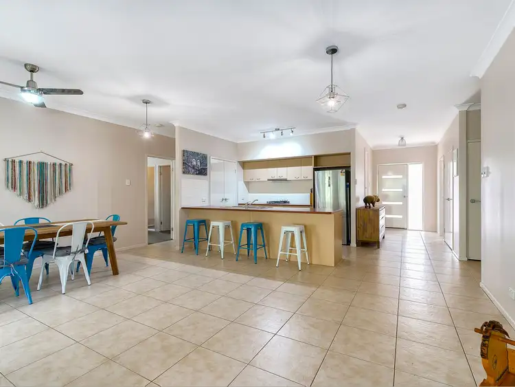 Sixth view of Homely house listing, 15 Seeana Court, Upper Kedron QLD 4055