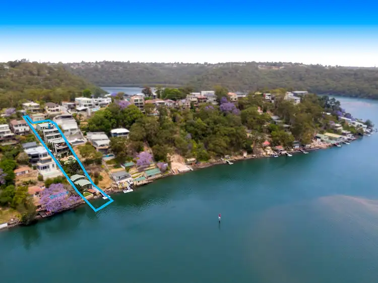 50 Moons Avenue, Lugarno NSW 2210