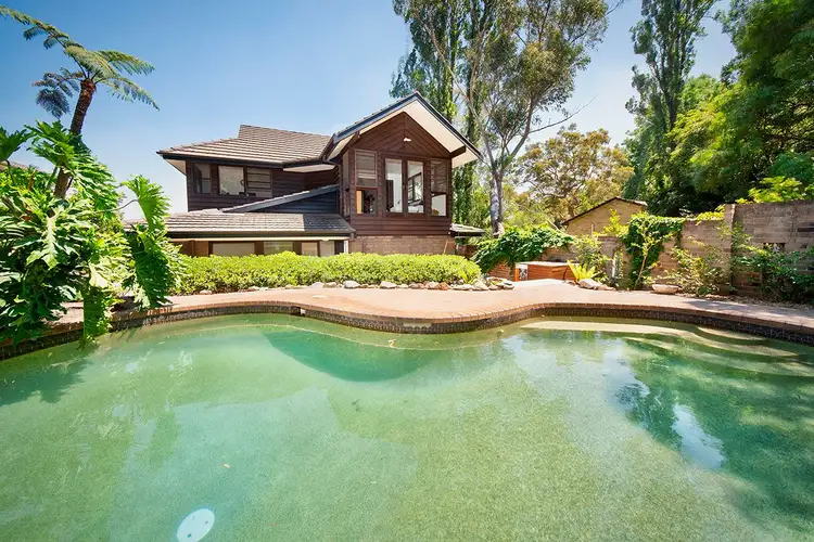 74 Sladden Road, Yarrawarrah NSW 2233