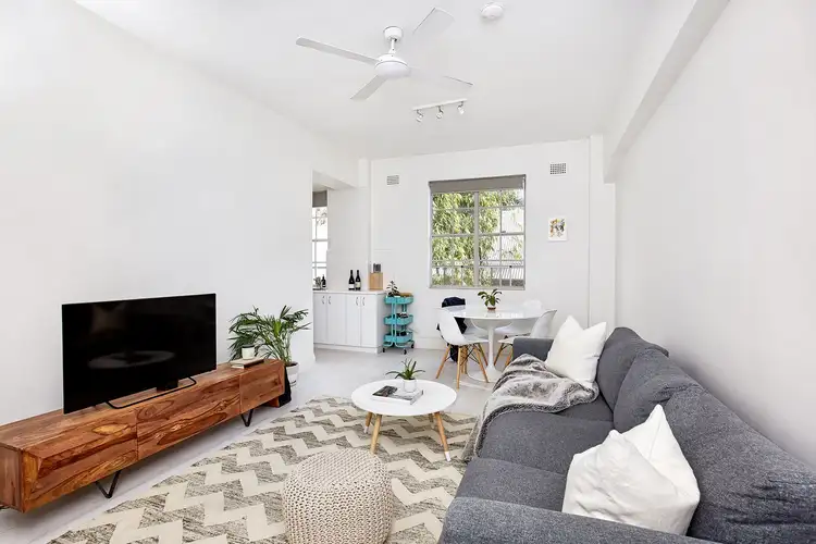 42/2-4 Greenknowe Ave, Elizabeth Bay NSW 2011