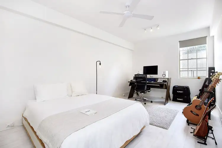 Second view of Homely apartment listing, 42/2-4 Greenknowe Ave, Elizabeth Bay NSW 2011