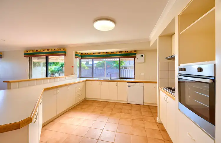 Fourth view of Homely house listing, 10 Warthwyke Court, Bayonet Head WA 6330