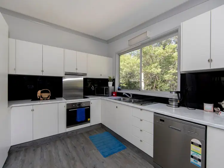 Second view of Homely house listing, 7/11 Charlton Street, Barnsley NSW 2278