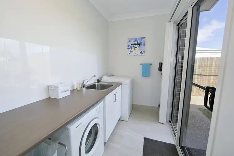 Sixth view of Homely house listing, 17 Seahaven Circuit, Pialba QLD 4655