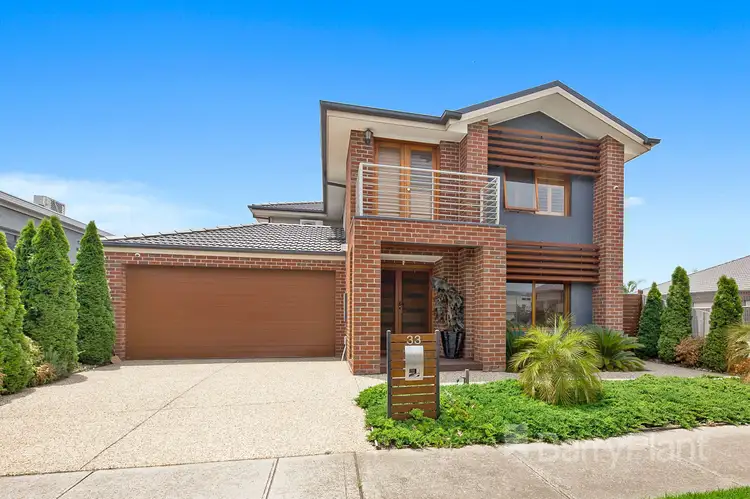 33 Parry Drive, Sunshine West VIC 3020