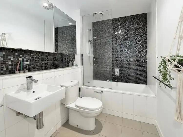 Fourth view of Homely apartment listing, 1006/18 Mt Alexander Road, Travancore VIC 3032