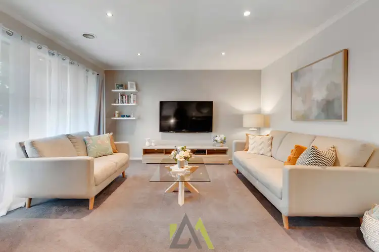 Sixth view of Homely house listing, 33 Clifton Grove, Carrum Downs VIC 3201