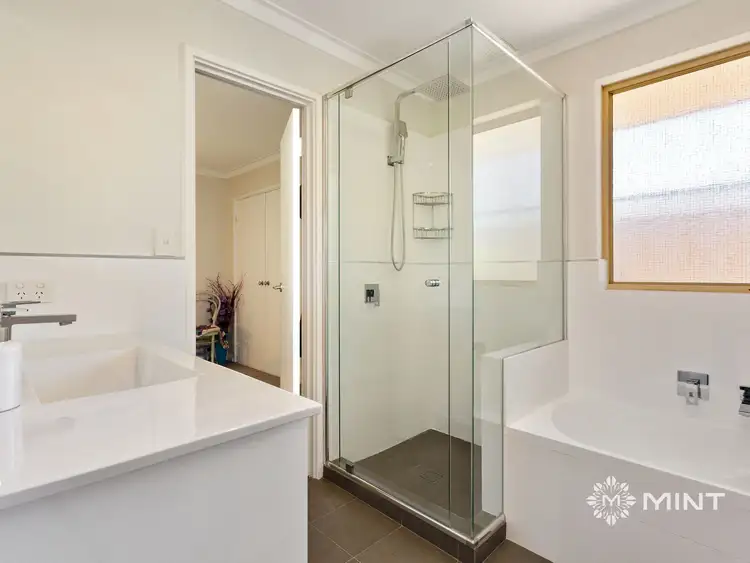 Sixth view of Homely villa listing, 6/10 Mckimmie Road, Palmyra WA 6157