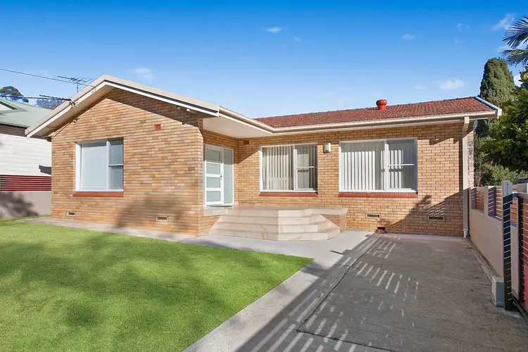 34 Grevillea Grove, Heathcote NSW 2233