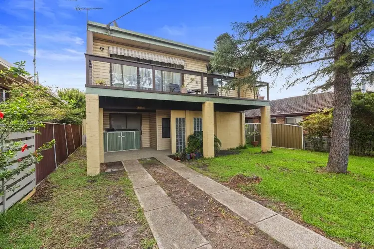 19 Breeze Street, Umina Beach NSW 2257