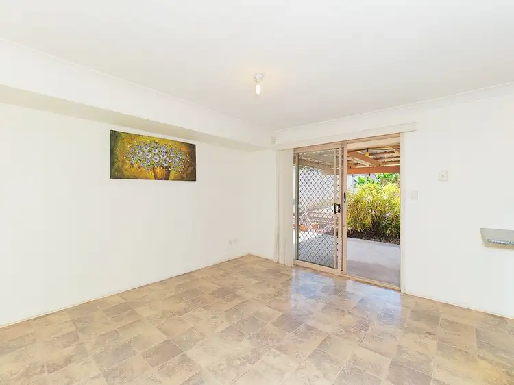 Fifth view of Homely house listing, 2 Warren Court, Loganlea QLD 4131